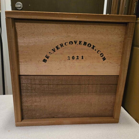 The Tragically Hip "The Vinyl" Red Cedar Record Crate - Picture 6 of 6